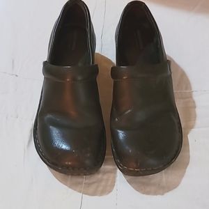 Sonoma Lifestyle Clogs